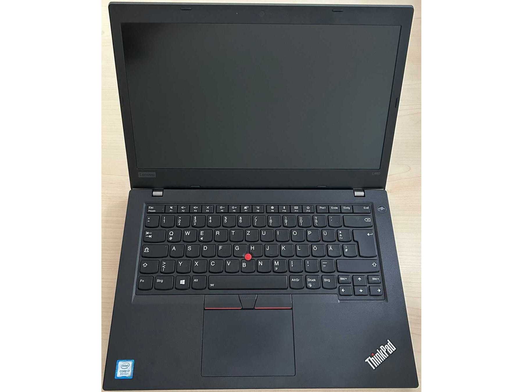 Notebook aufgeklappt