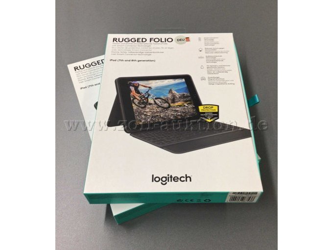 2 Logitech Tastatur Hüllen Karton