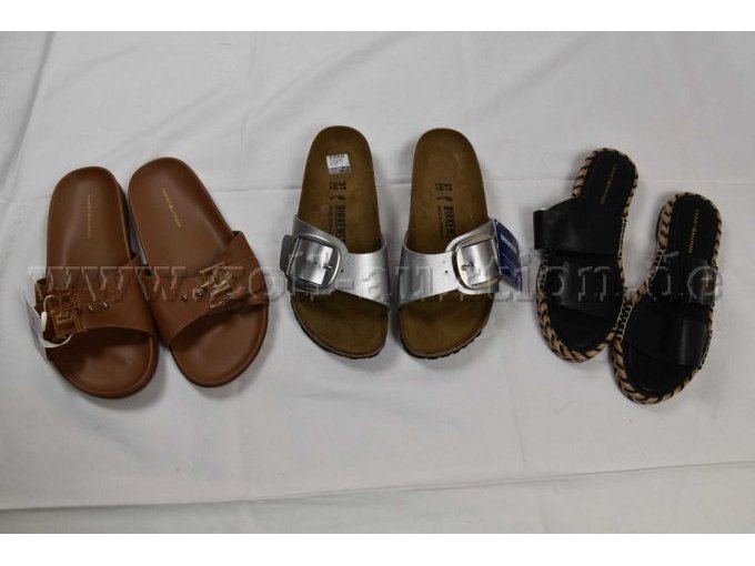 2 Paar Sandalen „Tommy Hilfiger“ und 1 Paar Sandalen „Birkenstock“