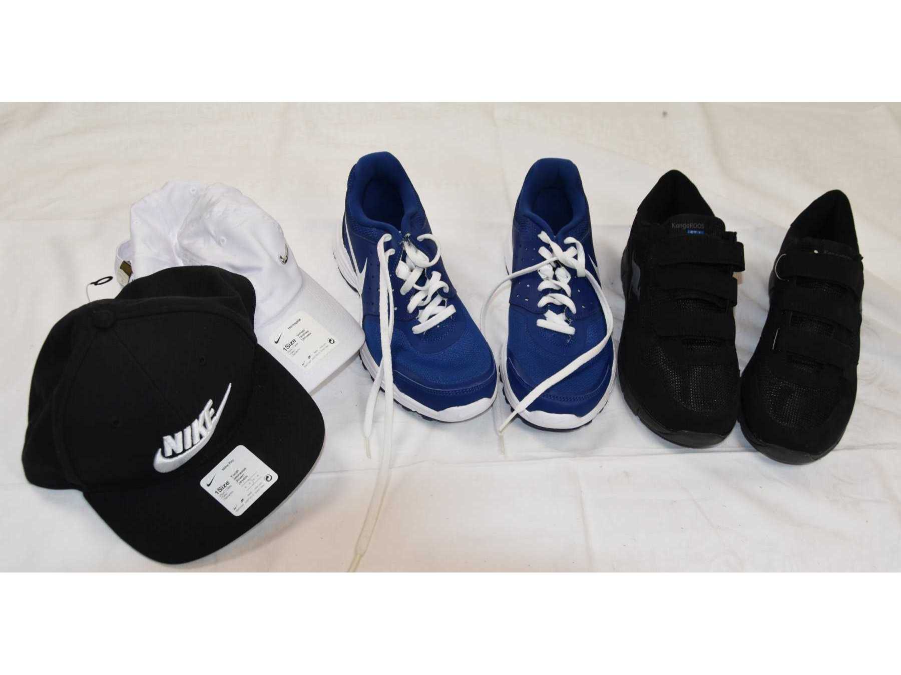 2 Paar Schuhe der Marken „KangaROOS“ und „Nike“ Gr. 42 und 2 Basecap „Nike“