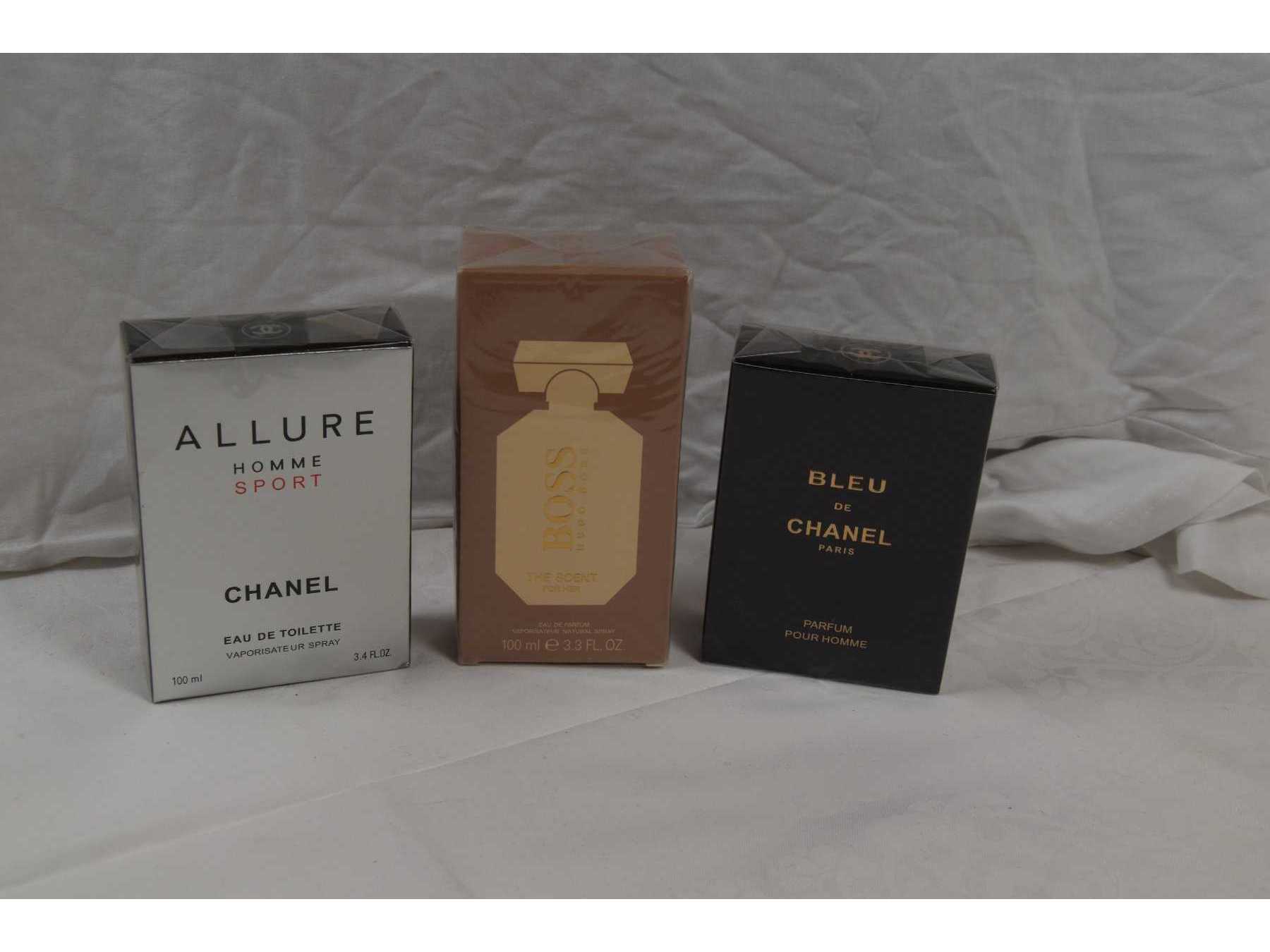 2 Parfum „Chanel“ und 1 Parfum „Hugo Boss“