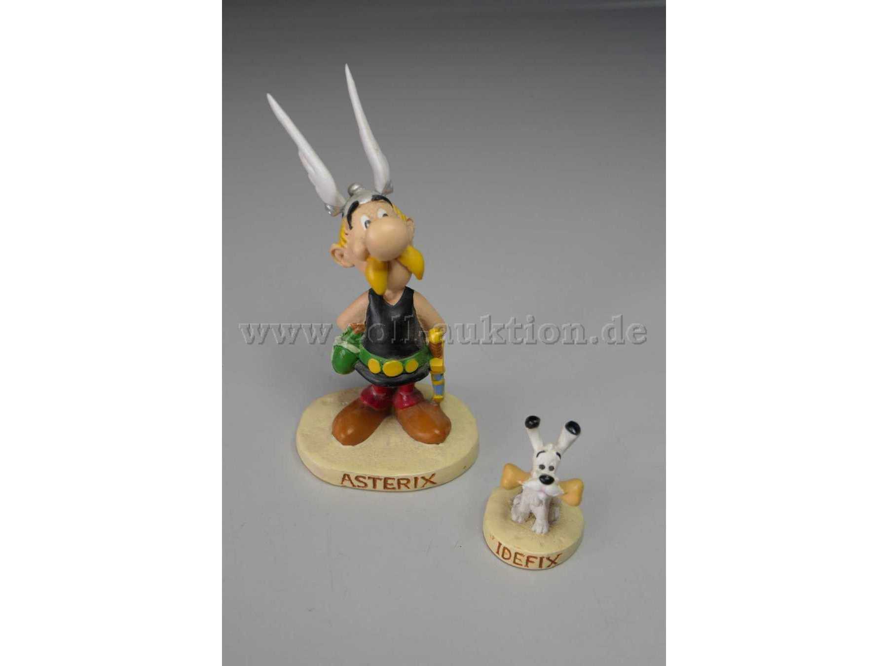 Plastoy Sammelfiguren "Asterix und Idefix" Gesamtansicht von vorne