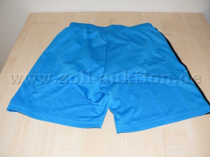 Short von hinten