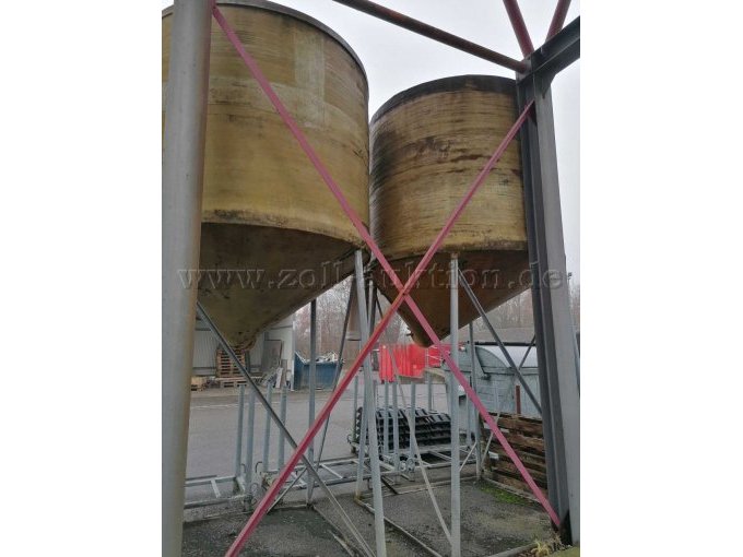Rückansicht beide Silos