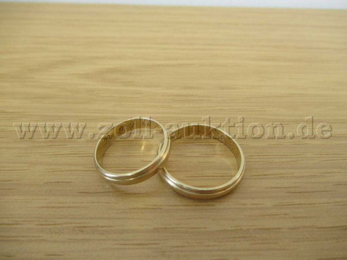 Zwei Ringe