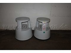 2 Rolltritte in weiß