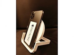 IPhone 11 Pro_ aufrechte Ansicht auf Rückseite