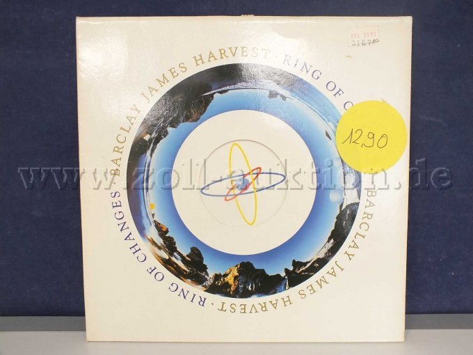 Ansicht des Covers "Ring Of Changes" von vorne, mit Beschädigungen