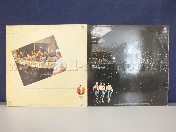 Rückseite der LPs mit Auflistung der Lieder, mit Beschädigungen