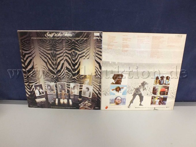 Rückseite der LPs mit Beschädigungen