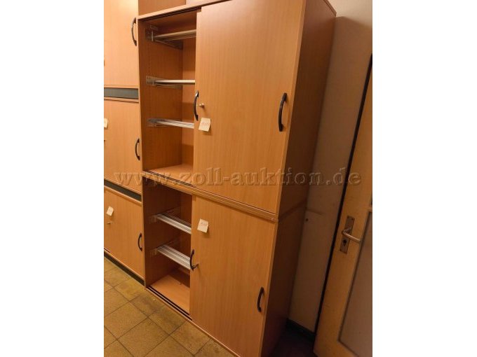 Schiebetürenschrank offen links