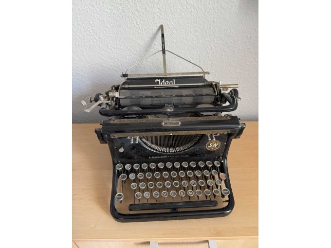 Schreibmaschine Ideal