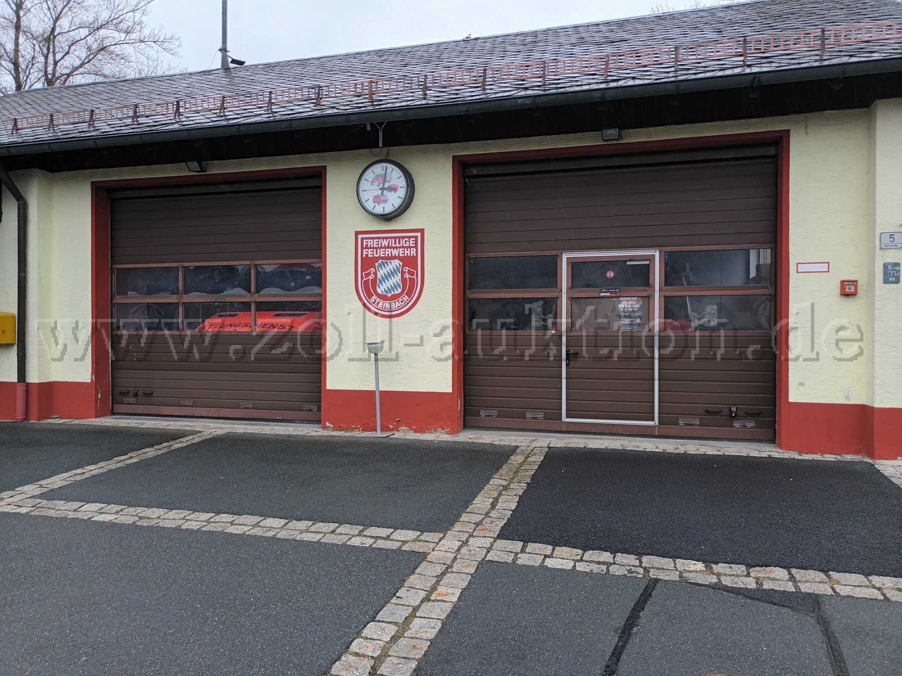 Beide Sektionaltore im eingebauten Zustand