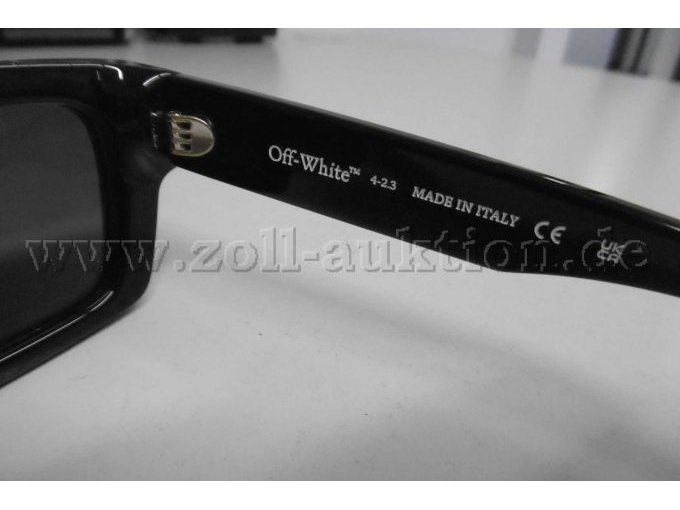 Detailansicht Brille Modell: Off-White