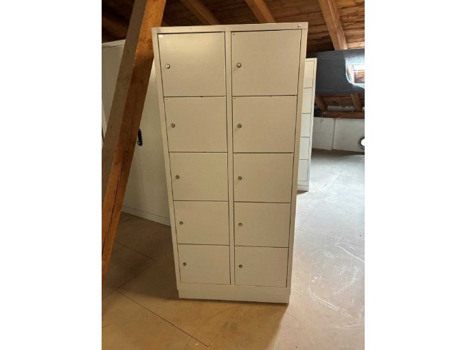 Stahl-Fächerschrank Classic von C+P Stahl-Fächerschrank Classic von C+P