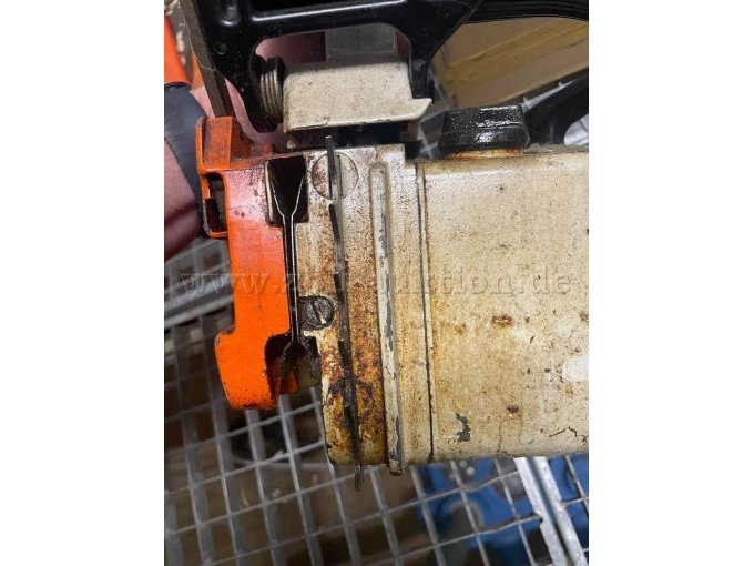 Säge 2 Frontansicht