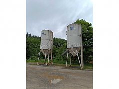 Gesamtansicht beide Silos