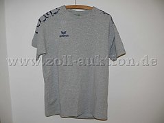 T-Shirt von vorn