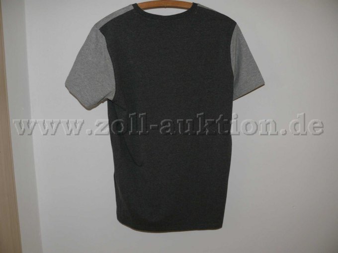T-Shirt von hinten