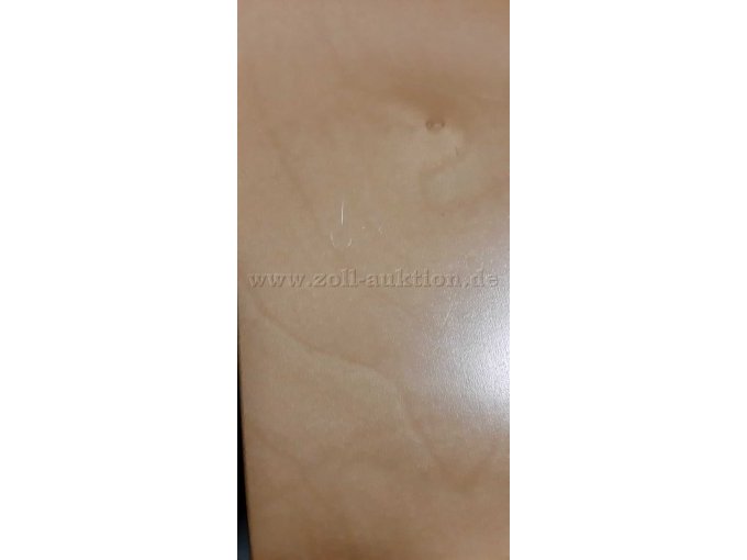 Detailansicht Kratzer auf Sitzfläche