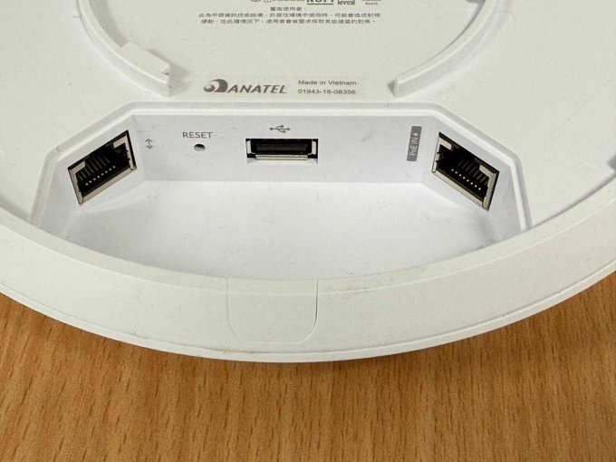 Ubiquiti UniFi AC PRO – WLAN Access Points 
Anschlüsse