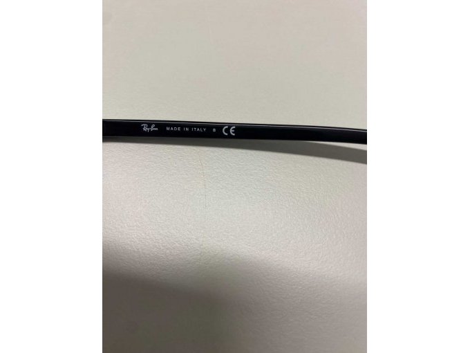 Detailansicht - 1. Brille - Herstellerangaben - CE-Kennung