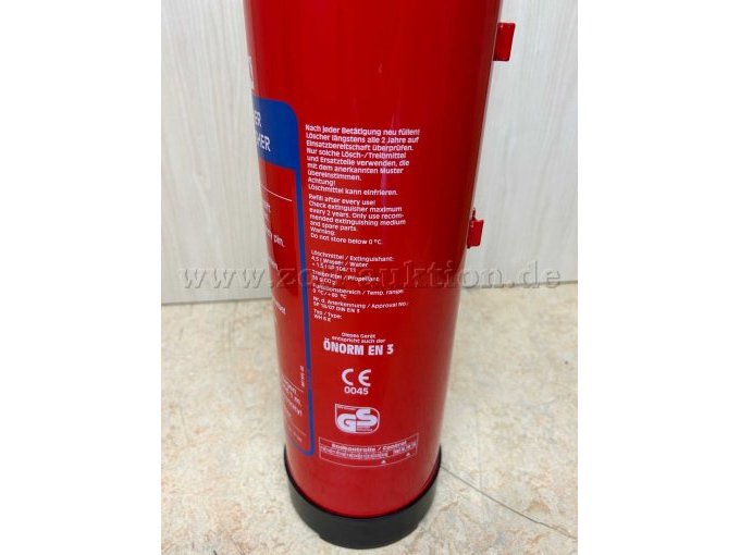 6 Liter Feuerlöscher seitlich