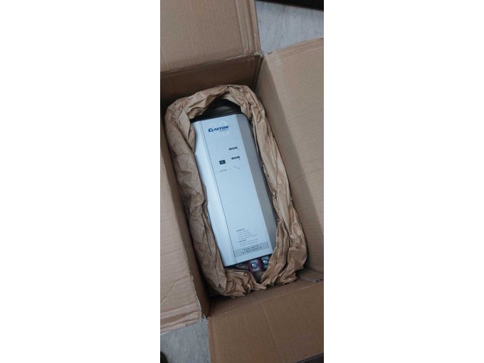 Gerät in der Verpackung