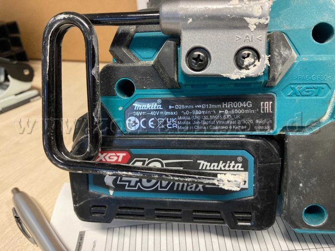 Makita Kombihammer HR004G
