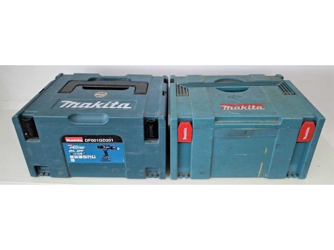 Gesamtfoto Werkzeugkisten