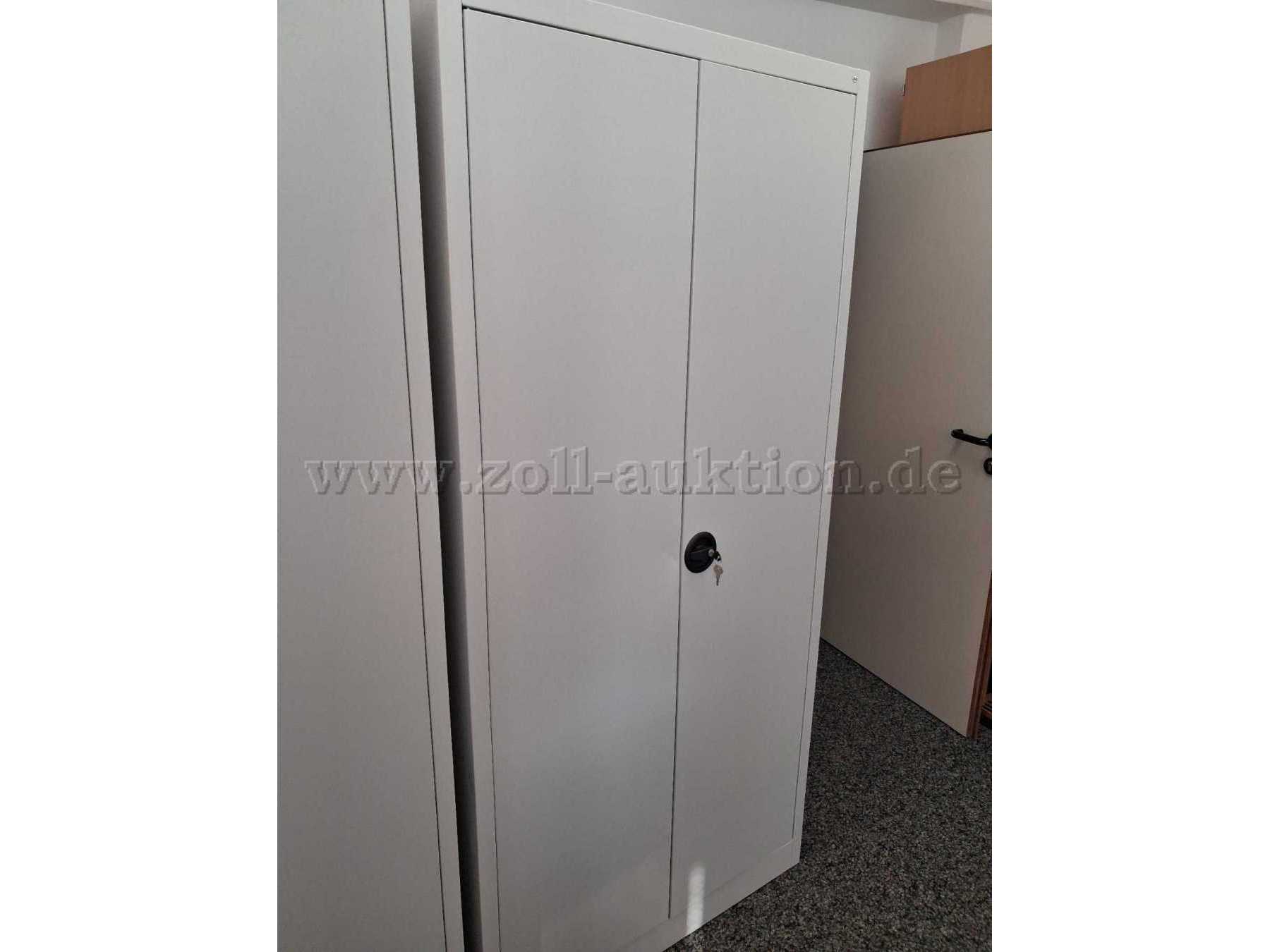 Schrank 1