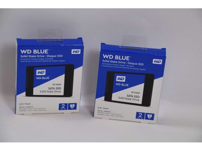 2 „Western Digital“ Blue 2TB 3D NAND SATA SSD 2 „Western Digital“ Blue 2TB 3D NAND SATA SSD