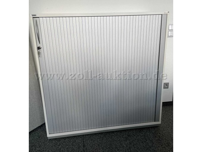 Schrank vorne