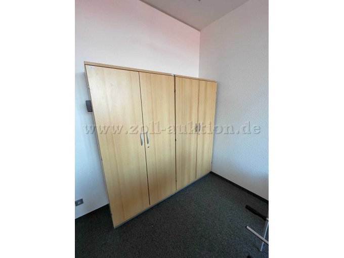 Schränke vorne