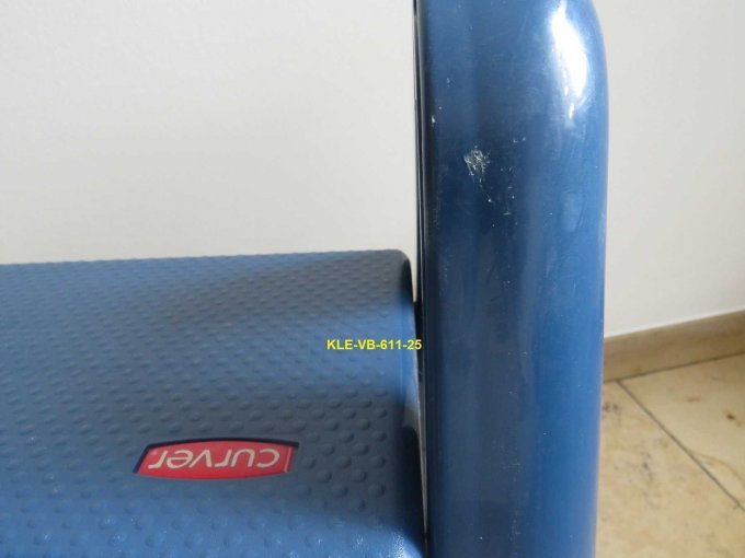 CURVER (2-stufig) Ansicht Kratzer / Verschmutzungen