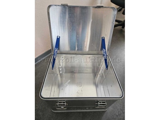 Alukiste von "Alutec" offen
