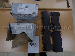 Karton gerissen/ Inhalt intakt