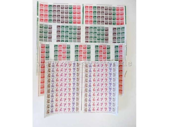 4 Bögen mit Briefmarken