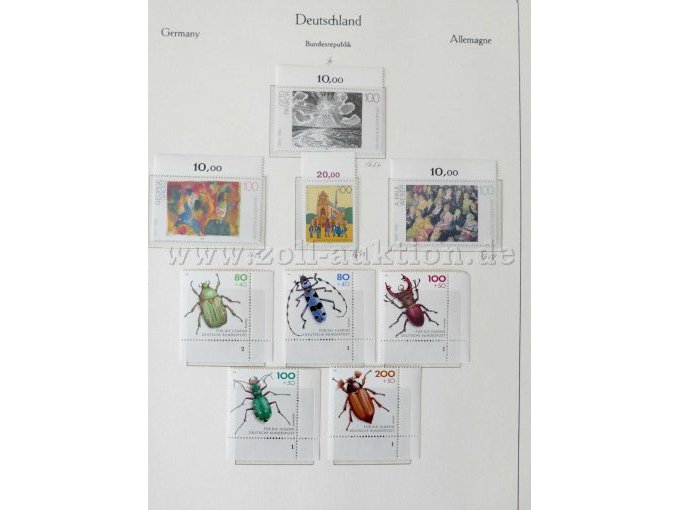 Teilansicht unterschiedliche Briefmarken BRD 1992 und 1993