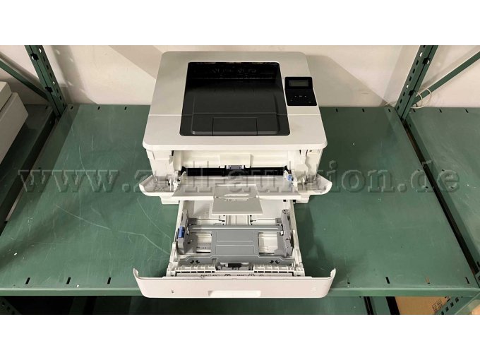 Beide Fächer geöffnet