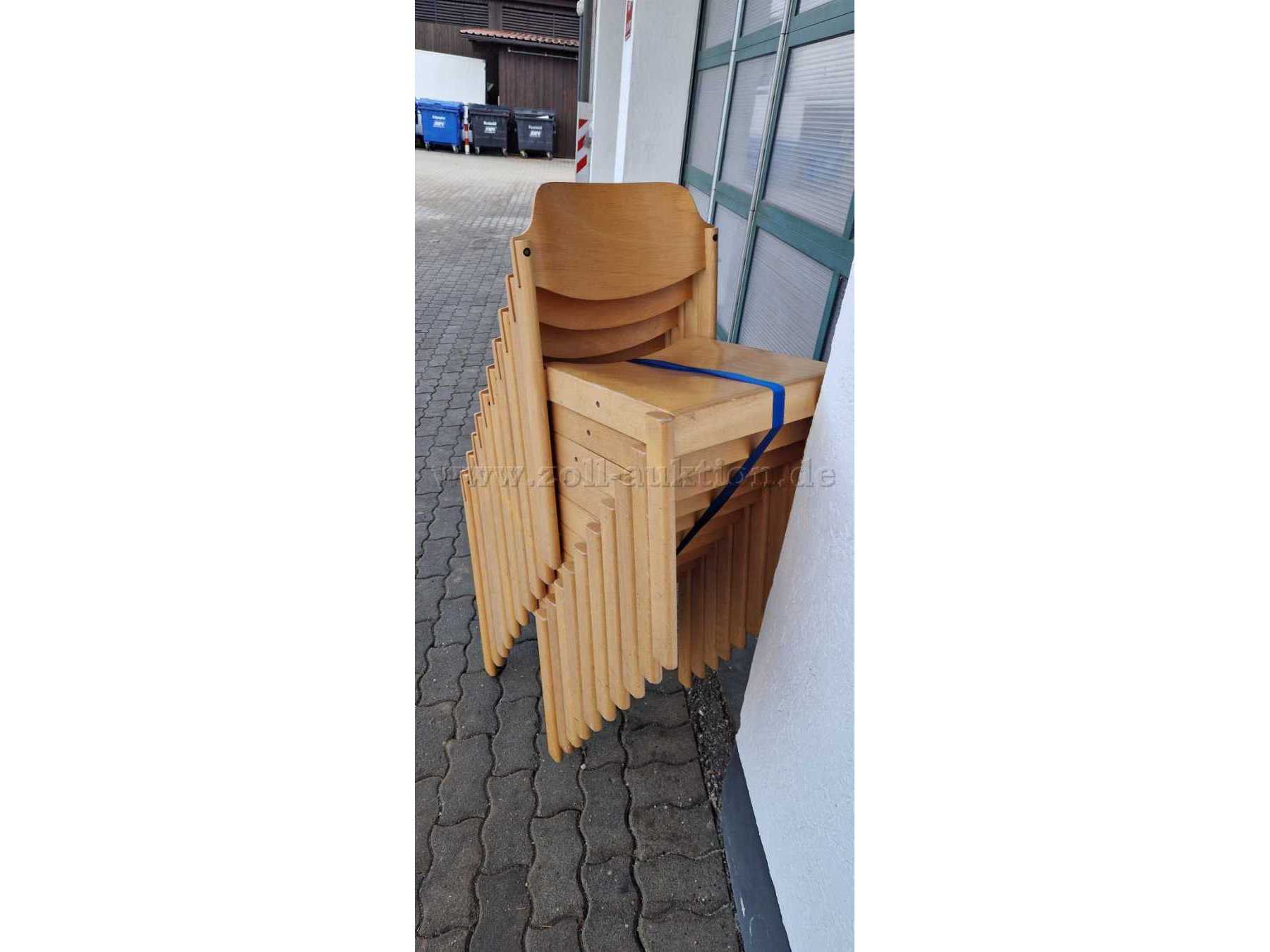 Stühle Stapel