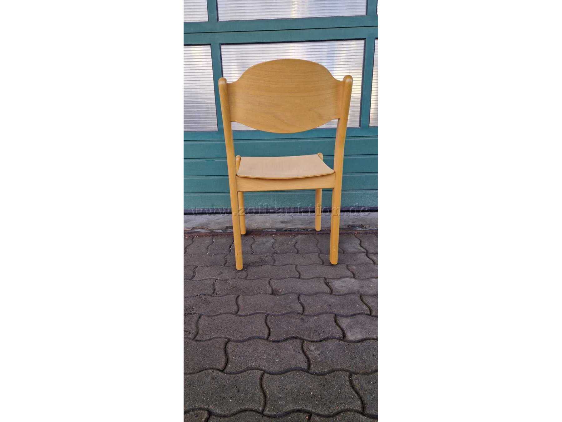 Stuhl hinten