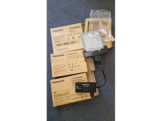 30 Panasonic Toughpad FZ-G1 (25.7cm Bildschirmdiagonale) mit sehr viel Zubehör – foto 7 – kavel bij Zoll-Auktion, Hamburg