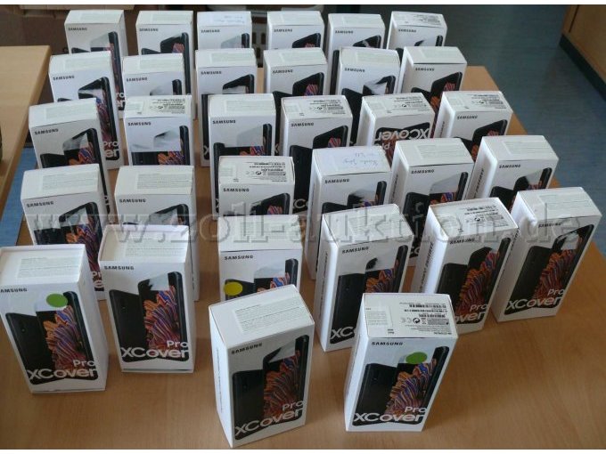 32 Samsung Galaxy XCover Pro