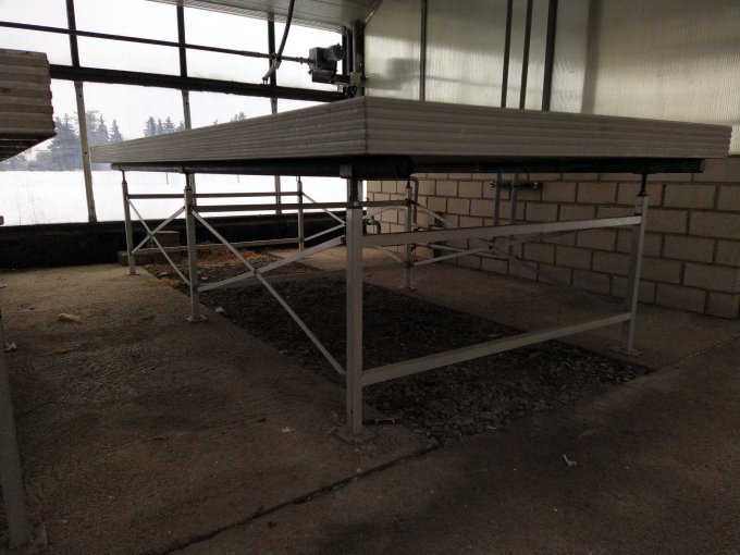 Gewächshaustisch Höhe