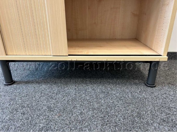 Beispielbild Aktenschrank (unterer Teil mit Füßen) - Frontansicht