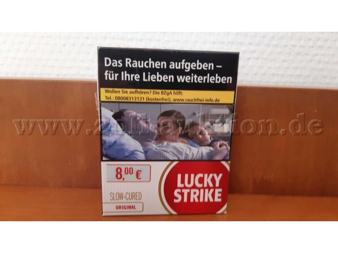 Lucky Strike 25 Zigaretten in der Packung.