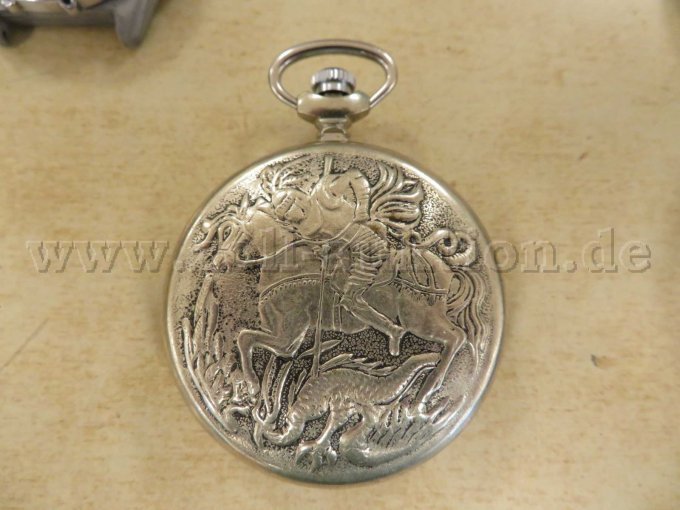 verzierte Uhr Rückseite