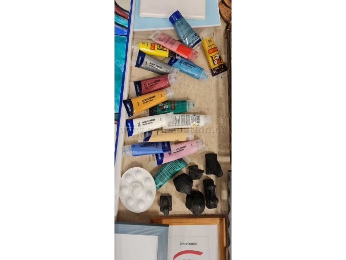 Acrylfarben