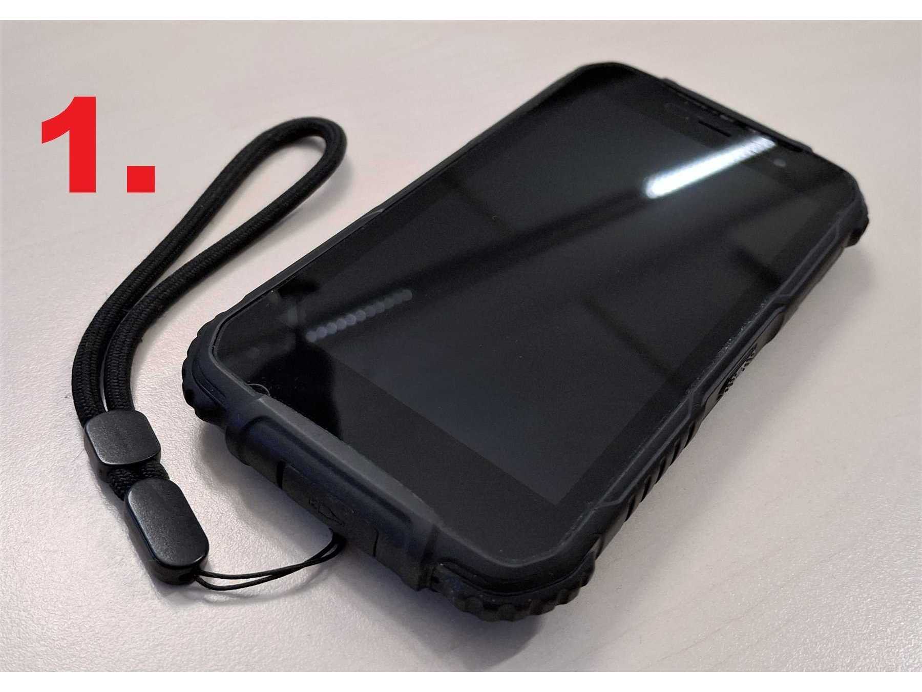 1. Doogee IP 68, Display